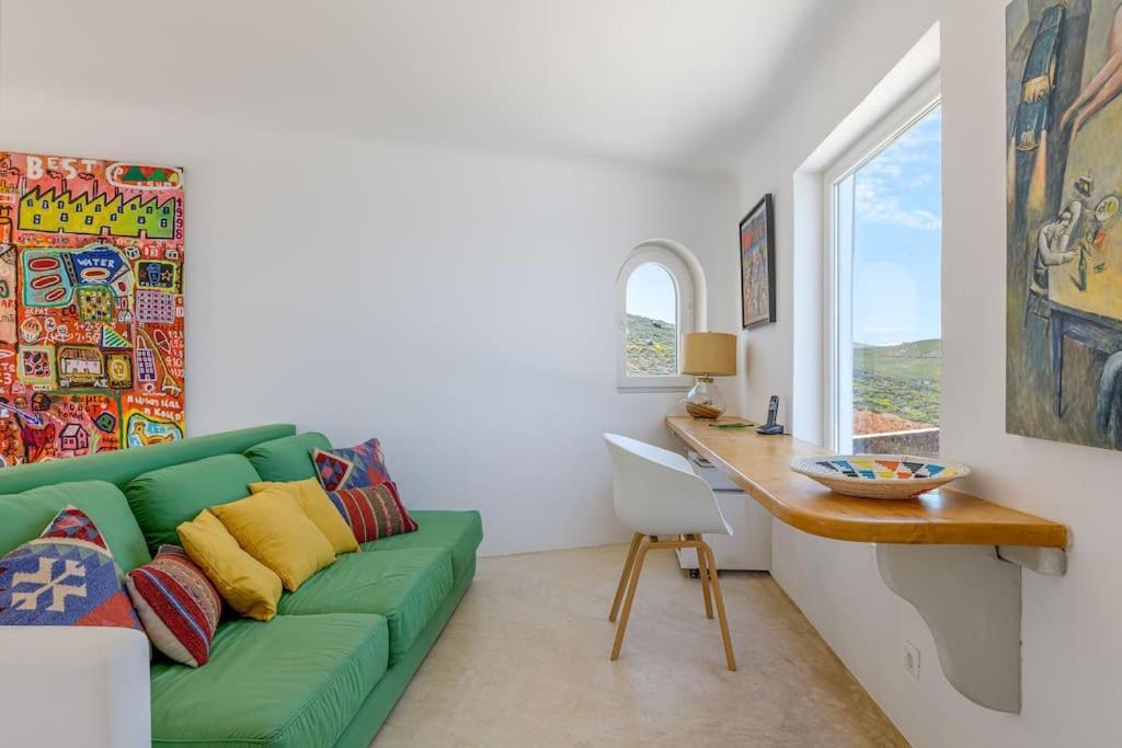 Mykonos Citadel Villa *